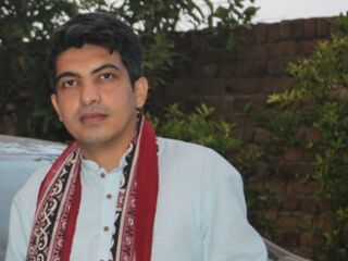 Enter my FREE CHATROOM HassanDivine