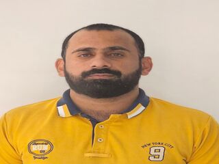 Enter my FREE CHATROOM LeoHartt