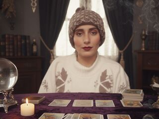 Enter my FREE CHATROOM PsychicParveen