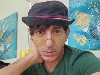 Enter my FREE CHATROOM nourevoyance