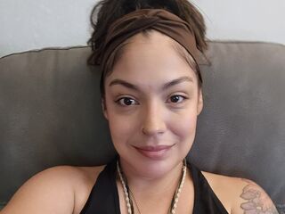 Enter my FREE CHATROOM AngeliaRenay