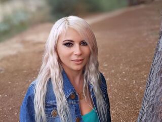 Enter my FREE CHATROOM AureliaSoul