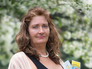 Enter my FREE CHATROOM psychickay