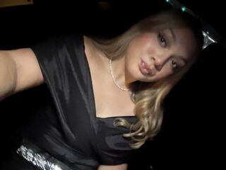 Enter my FREE CHATROOM NycLoveHealer
