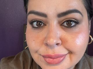 Enter my FREE CHATROOM JudyLuna