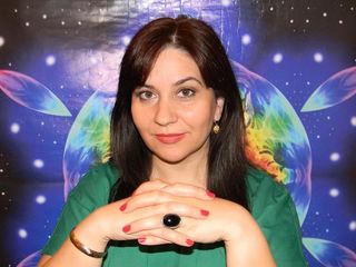 Video chat with psychic LoveExpert1971