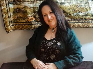 Claivoyant CosmicLinda chatroom