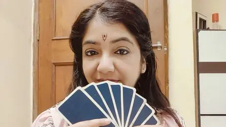 TarotFutureGuide